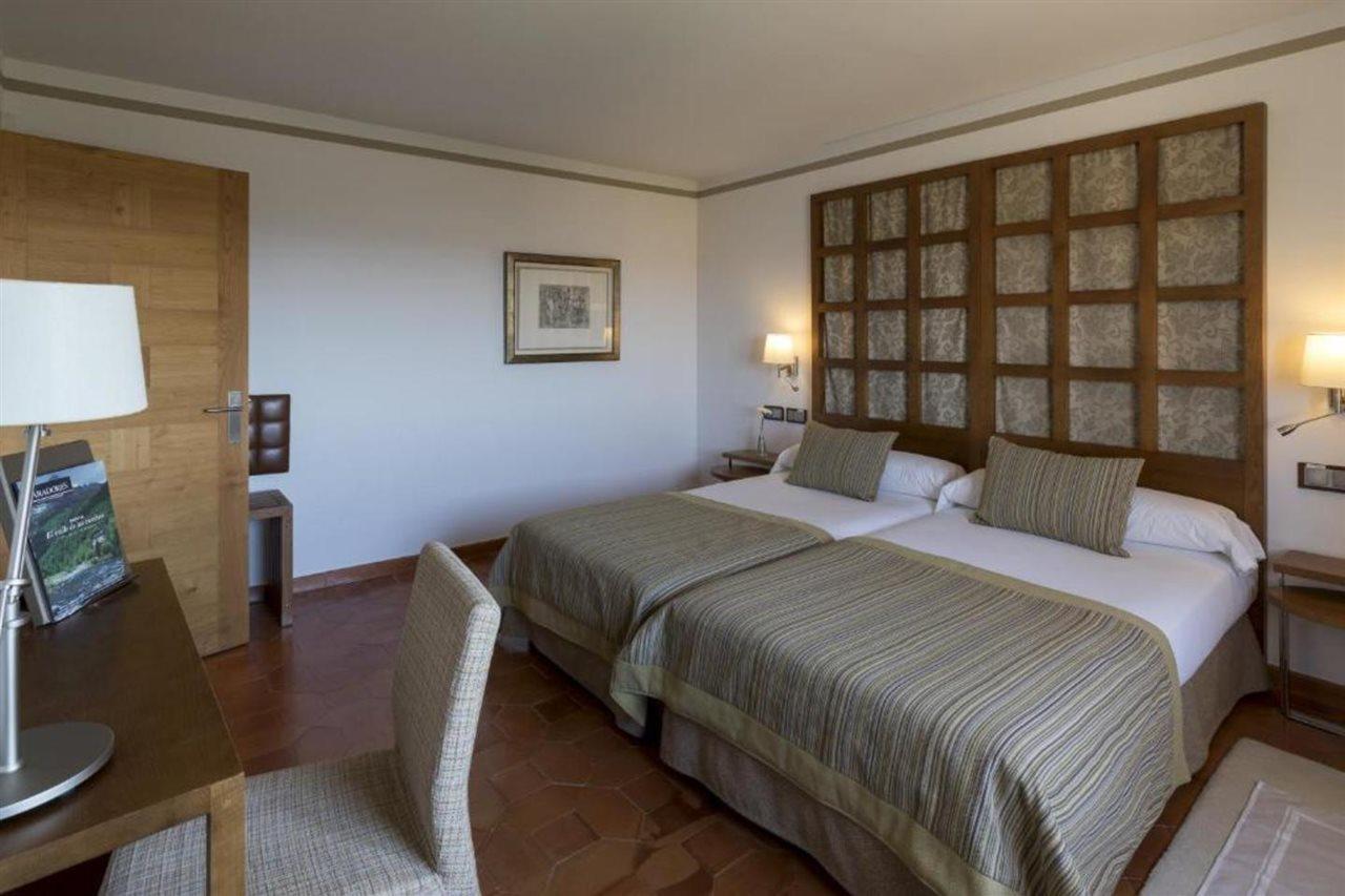 Parador De Toledo Exterior foto